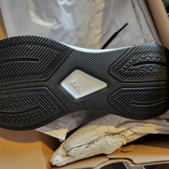 NIB ADIDAS Sneakers - Picture 3 of 4
